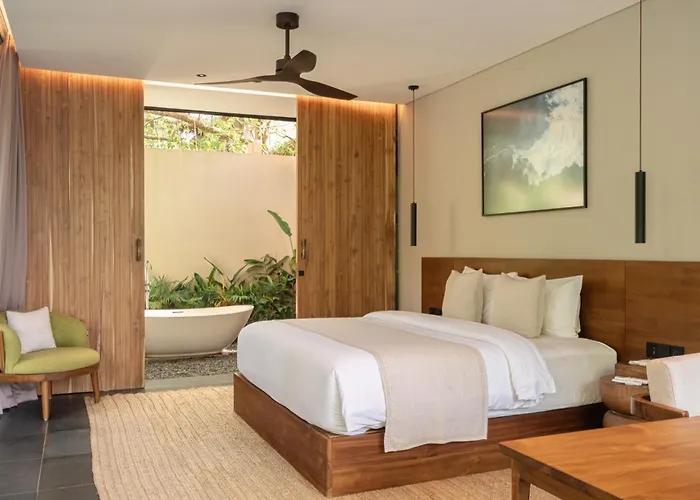 Hotel Together Bali